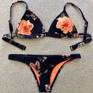 Triangl Bikini Set